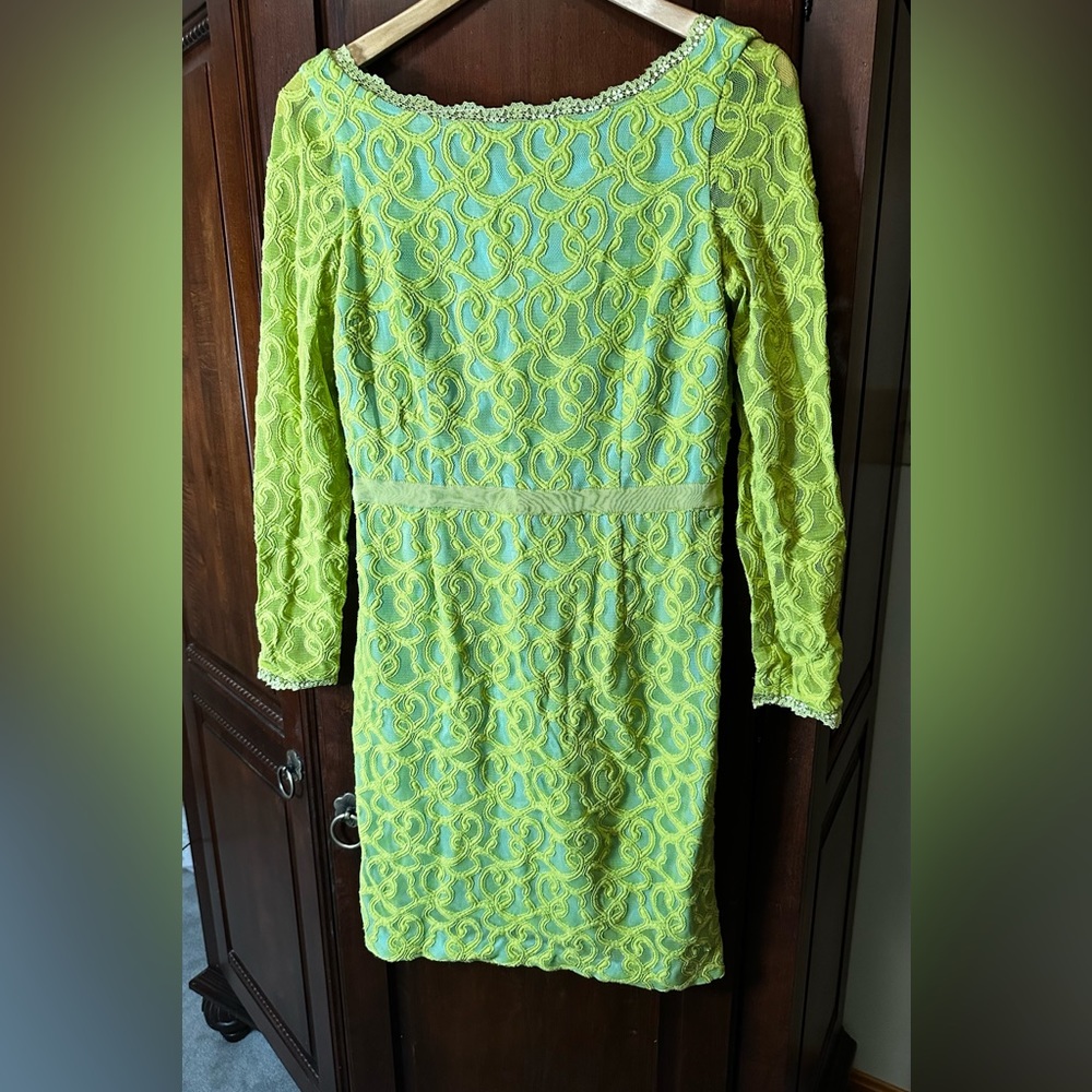 Nine West Lime green and teal size 6
